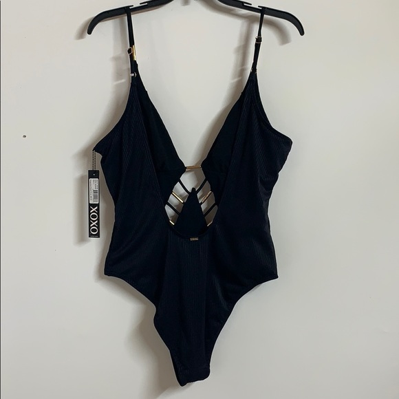 BUNDLE 2 ITEMS FOR $10 Gold Bars Ladder Cut-Out One Piece - Picture 2 of 13